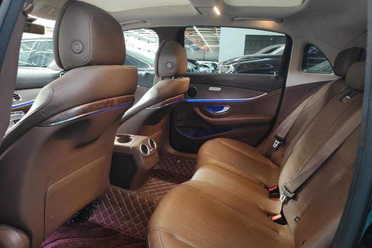 Used Mercedes-Benz E-Class 2020 Facelift E 260 L
