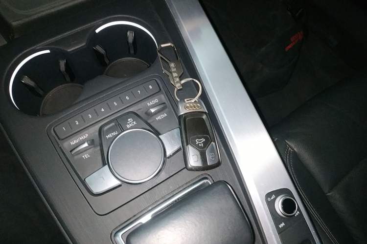 Used Audi A4L 2019 40 TFSI Fashion Version China V
