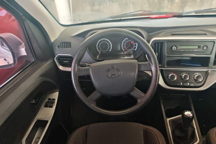 Used Chana Ruixing M60 2023 1.5L GDI Basic Model Passenger Vehicle 6/7 Seats