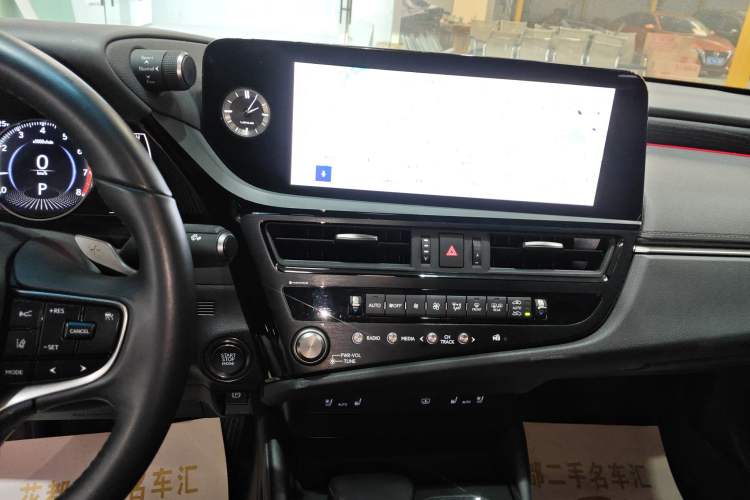 Used Lexus ES 2024 200 Premium Edition
