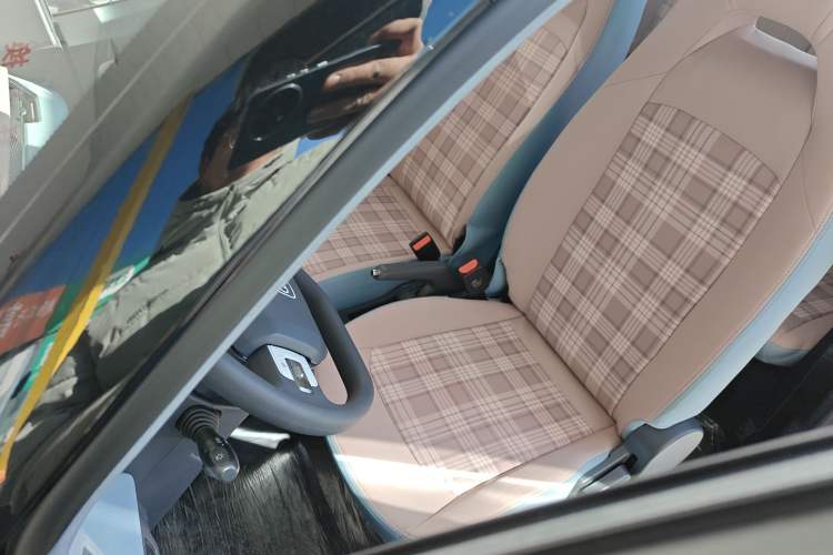 Used Chery QQ Ice Cream 2025 155km Sundae Edition
