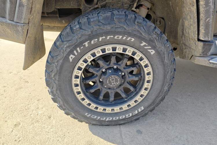 Used  BJ40 2020 2.0T Automatic Four-Wheel Drive Urban Hunter Edition Chivalrous Type