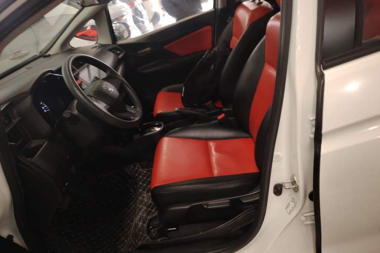 Used Honda Fit 2016 1.5L LXS CVT Comfort Sunroof Version