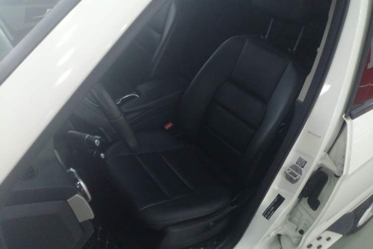 Used Mercedes-Benz GLK-Class 2014 GLK 260 4MATIC Dynamic Model