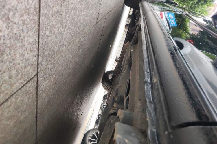 Used Mercedes-Benz Viano 2013 3.0L Comfort Edition
