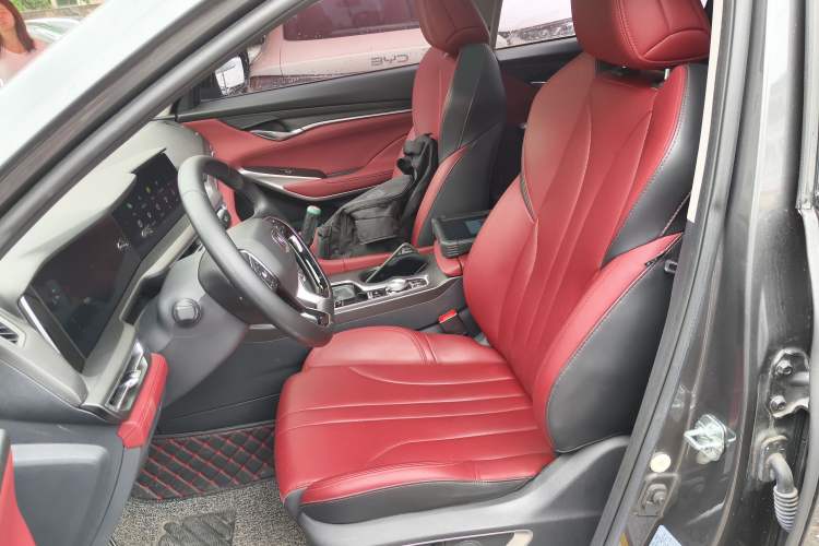 Used Changan CS75 PLUS 2021 1.5T Automatic Luxury Version
