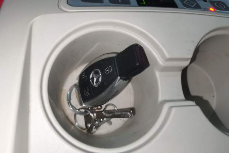 Used Mercedes-Benz Vito 2018 2.0T Business Version China VI Emission Standard
