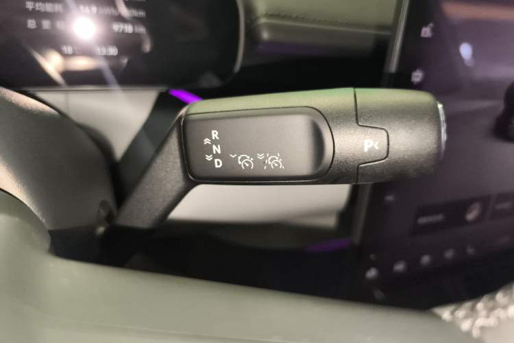 Used Zeekr 007 2025 Rear-Drive Intelligent Driving Version 75 kWh
