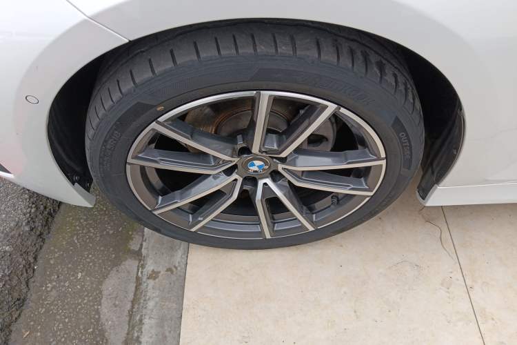 Used BMW 3 Series 2023 325Li M Sport Package