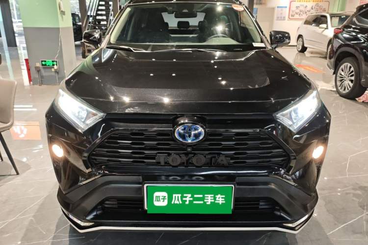 Used Toyota RAV4 2022 Dual-Engine 2.5L E-CVT Two-Wheel Drive Elite Edition