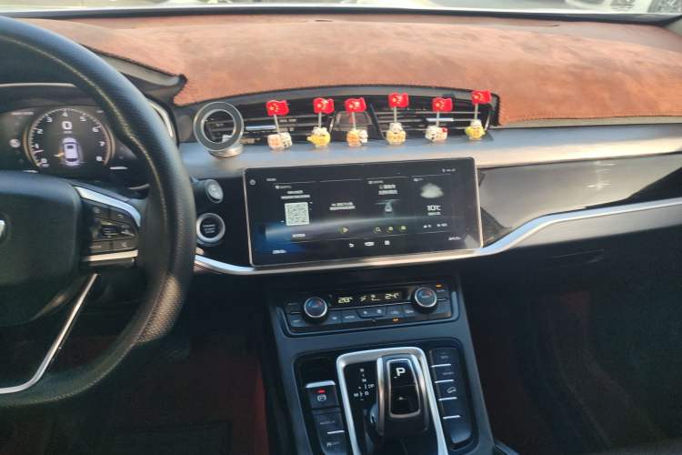 Used Geely Auto Emgrand X7 Sport 2022 1.8TD DCT Zhiya Trim
