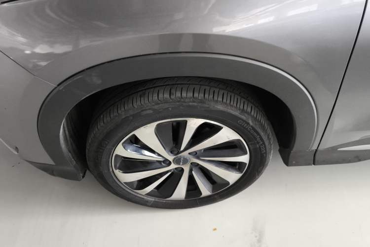 Used BYD Song PLUS New Energy 2023 Champion Edition EV 520KM Flagship Model
