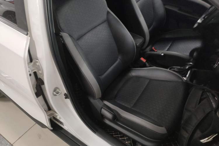 Used Kia kx1 Stonic 2019 1.4L Automatic Fun Edition China V Standard