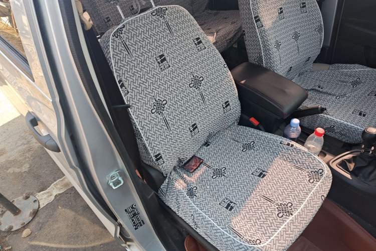 Used Wuling Hongguang V 2019 1.5L Jingqu Version China VI LAR