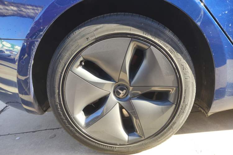 Used Tesla Model 3 2020 Standard Range Rear-Wheel Drive Upgraded Version
