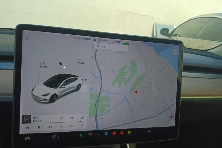 Used Tesla Model 3 2019 Long-Range All-Wheel-Drive Version
