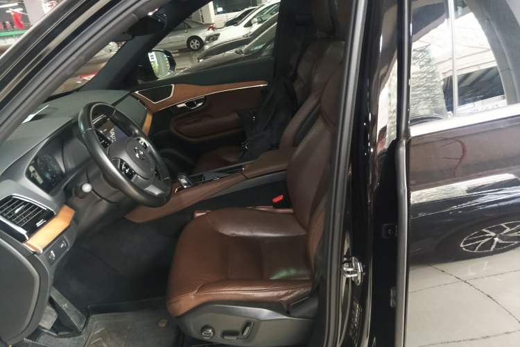 Used Volvo XC90 2021 B6 Zhiyi Luxury Edition 7-Seater