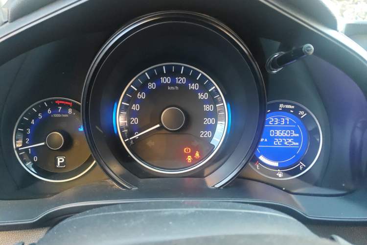 Used Honda Fit 2016 1.5L LXS CVT Comfort Sunroof Version
