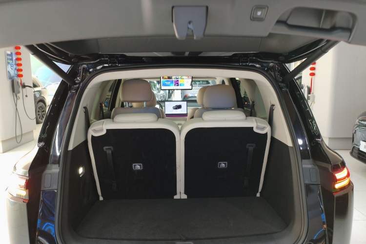 Used Leapmotor C16 2024 Range-Extended 200 LiDAR Edition
