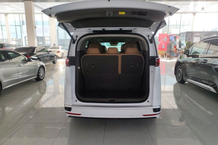 Used Denza D9 2022 DM-i 970 Four-Wheel Drive Flagship Model
