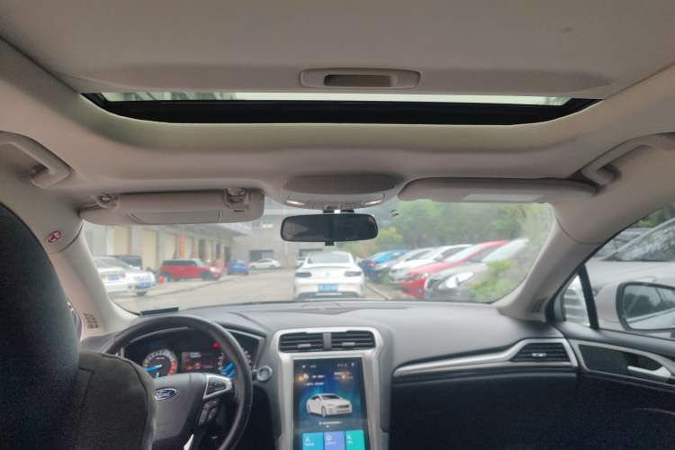 Used Ford Mondeo 2020 EcoBoost 180 Stylish Model
