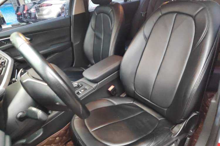 Used BMW 1 Series 2017 118i Fashion Model
