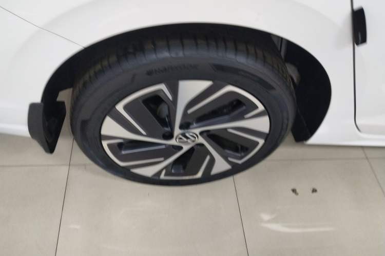 Used Volkswagen Bora 2023 300TSI DSG Prestige Edition
