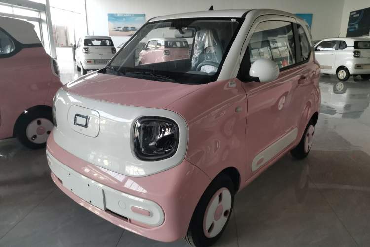 Used Bestune Pony 2024 170km Range Energizing Horse