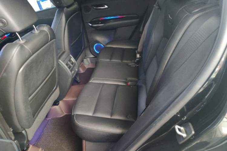 Used Cadillac XT4 2018 28T Two-Wheel Drive Leading Version