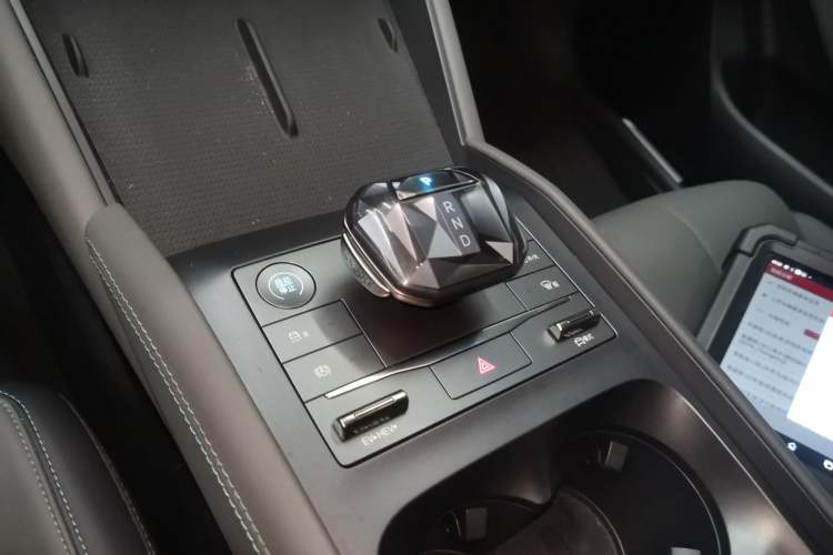 Used BYD Qin L 2024 DM-i 120KM Leading Model
