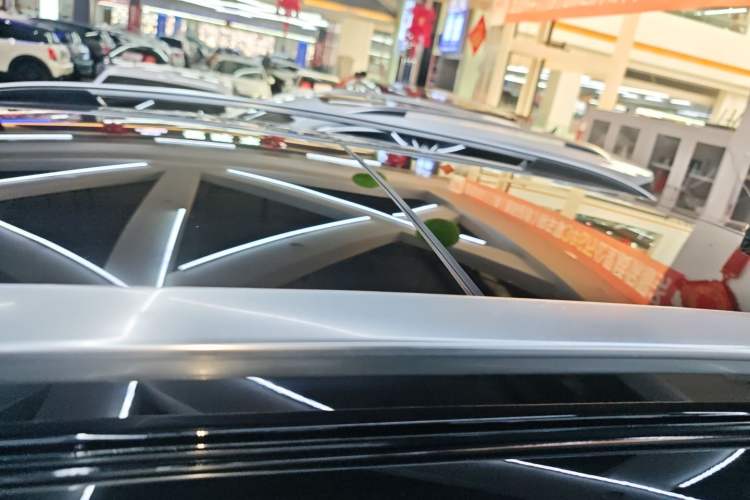 Used Lynk & Co 01 2020 2.0T Two-Wheel Drive Pure Pro Version China VI Standard
