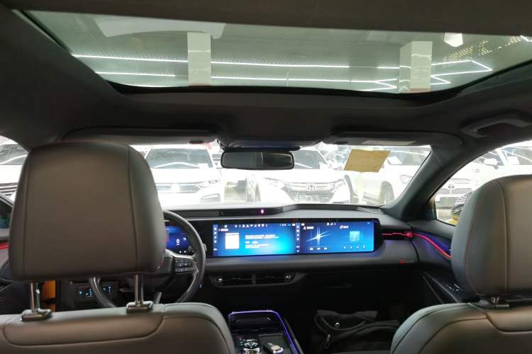 Used Ford Mondeo 2024 2.0T E-Hybrid Sport Edition ST-Line
