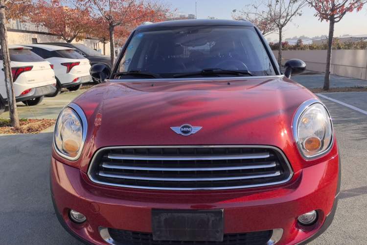 Used  Countryman 2014 1.6L COOPER Fun
