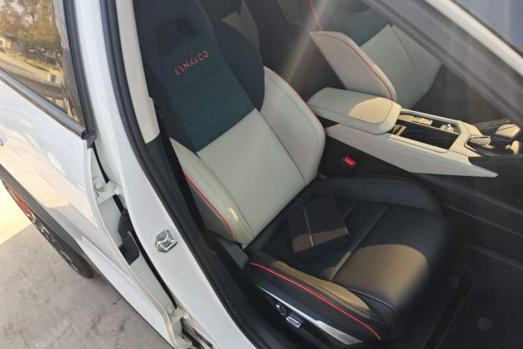 Used Lynk & Co 06 2020 1.5T YAO Halo
