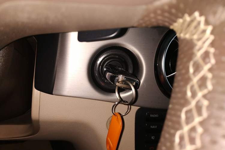 Used Mercedes-Benz GLK-Class 2013 GLK 300 4MATIC Dynamic Sunroof Model
