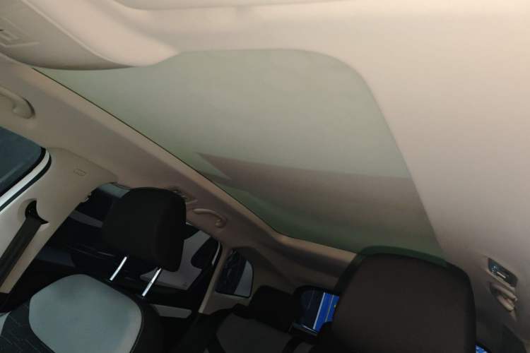 Used Jetta VS7 2023 280TSI Automatic Trend Edition
