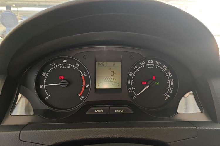 Used Skoda Rapid 2016 1.6L Automatic Chuanxing Edition