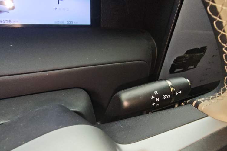 Used  V23 2025 501 Four-Wheel Drive Intelligent Driving Version
