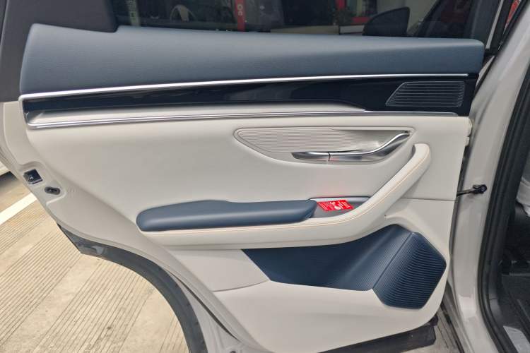 Used BYD Song PLUS New Energy 2024 HONOR Edition DM-i 150km Flagship PLUS
