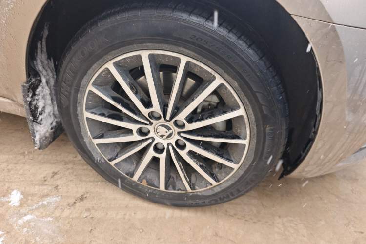 Used Skoda Octavia 2018 1.6L Automatic Luxury Edition
