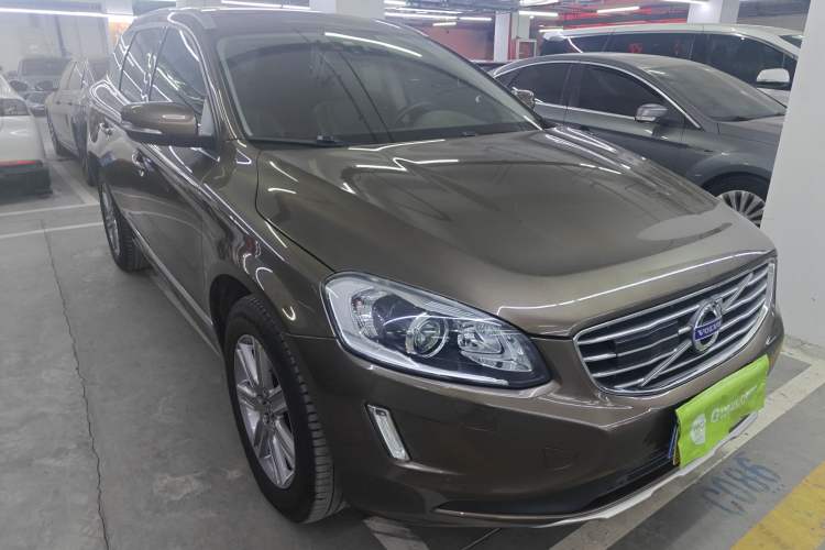Used Volvo XC60 2017 T5 AWD Smart Range Edition
