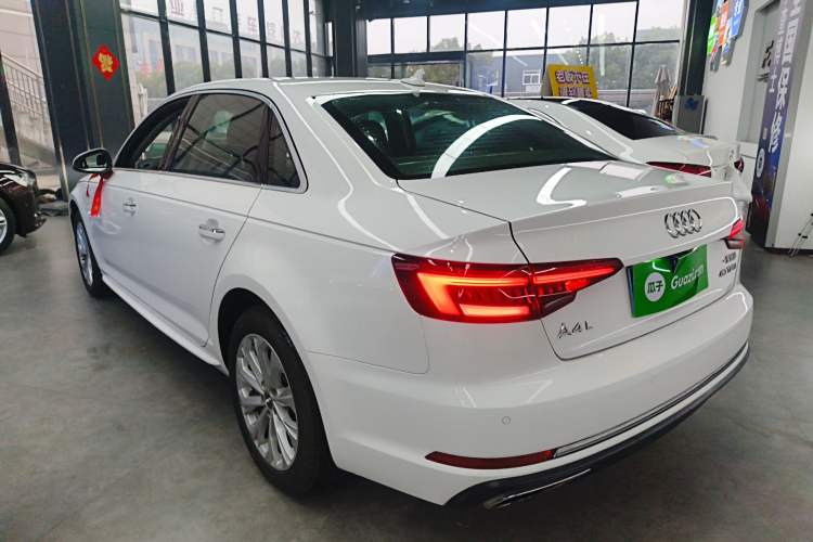 Used Audi A4L 2018 30th Anniversary Edition 40 TFSI Trendy Model