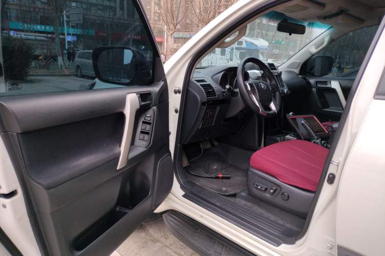 Used Toyota Prado 2015 2.7L Automatic Standard Edition
