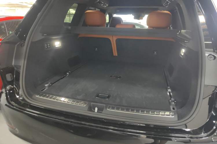 Used Hima AITO M9 2025 All-Electric Ultra Version 100 kWh 5-Seater Model
