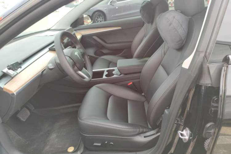 Used Tesla Model 3 2022 Rear-Wheel-Drive Version
