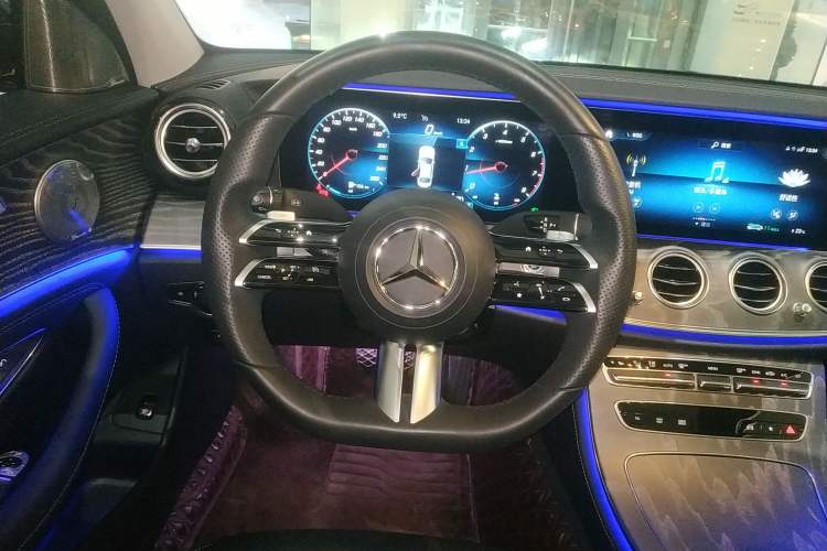 Used Mercedes-Benz E-Class 2021 E 300 L Sporty and Stylish Model
