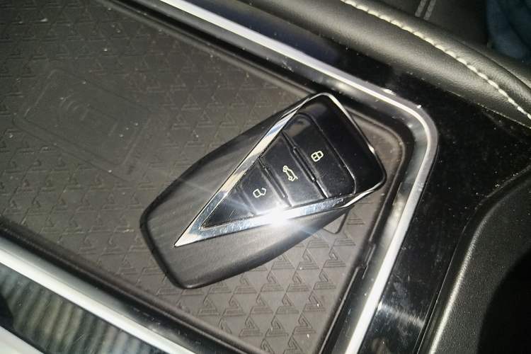 Used Venucia Star 2020 260T Automatic 48V Mild Hybrid Turbocharged Star Edition
