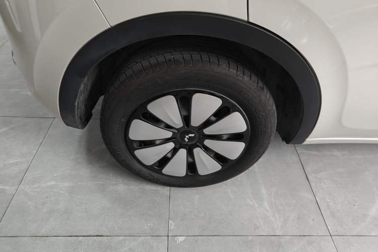 Used Wuling Bingo 2023 410 km Lingxi Deluxe Edition