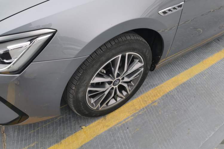 Used BYD Qin PLUS 2023 Champion Edition EV 420KM Superior Model
