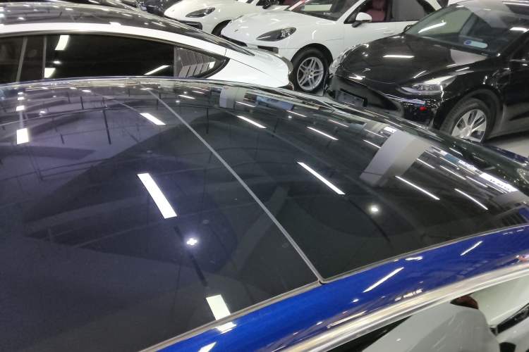 Used Tesla Model 3 2019 Long-Range Rear-Wheel-Drive Version
